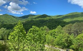 Condo With Stunning Mountain And 6Th Green Views Near Harrahs Cherokee Bryson City